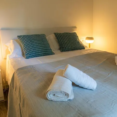 Апартаменты Casas 349h Centre Ground Floor *